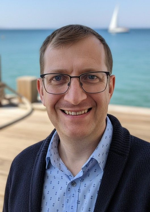 Porträtfoto von Sascha Dowidat, Dozent und Teacher Trainer